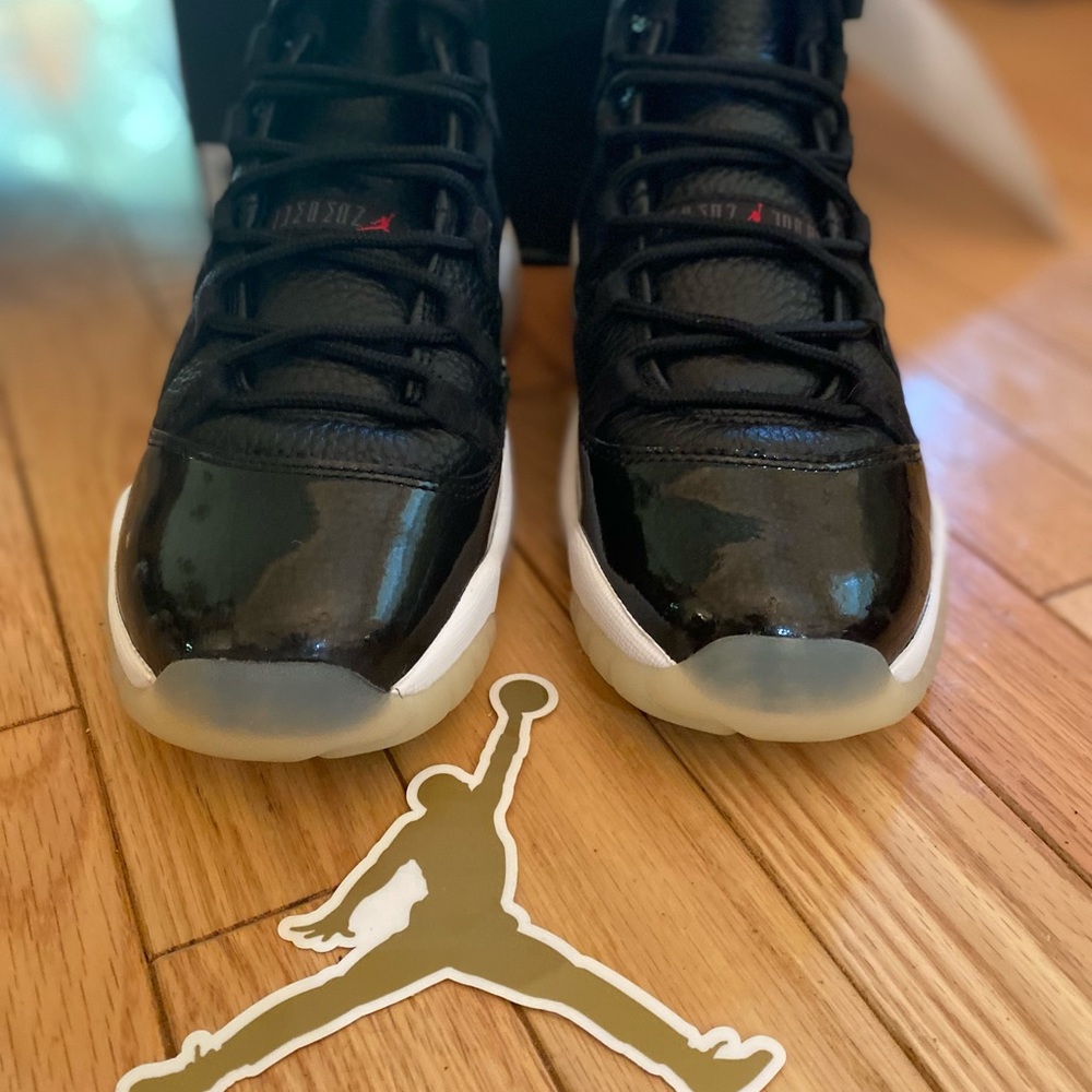 Jordan retro 11